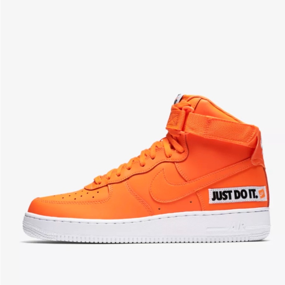 nike air jordan 1s orange and white